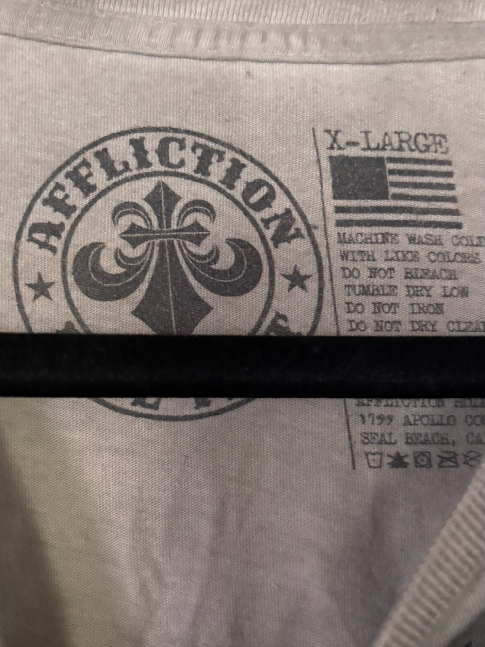 Affliction Men's Gray and Black Reaper Boat Long Sleeve Tee - Picture 2 of 3